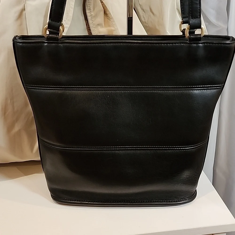 Vintage Coach Tribeca Shopper #9098